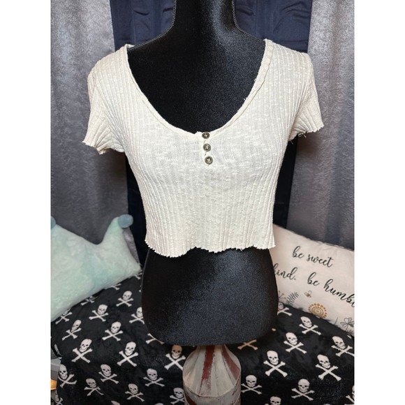 Urban Outfitters Crop top - Picture 1 of 4